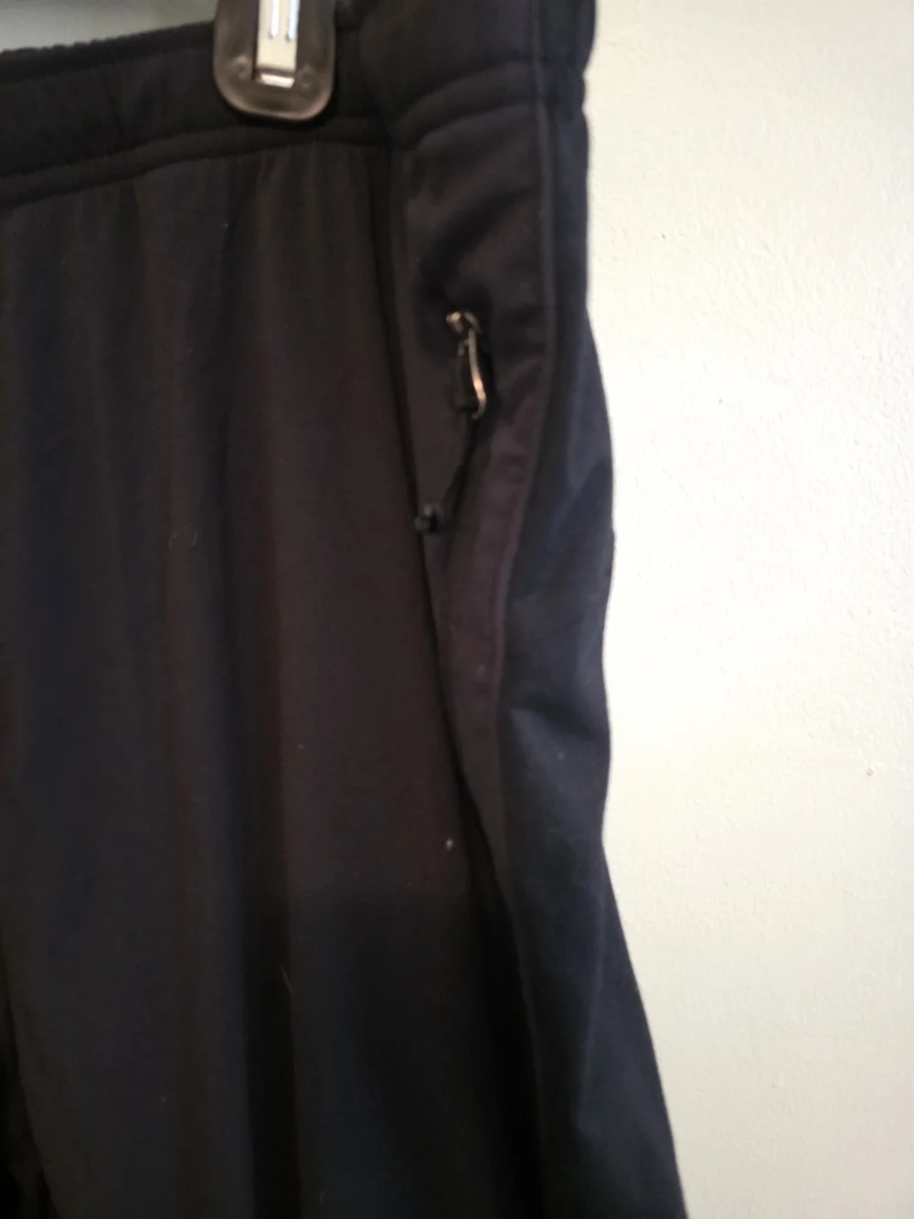 Columbia Black Men's Jogger Pants with Zip Pockets